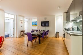 Sherlocks Hidden Home