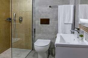 Putney Hotel