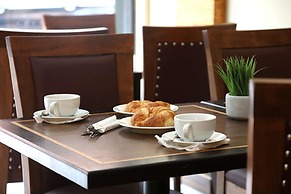 Putney Hotel