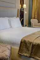 Putney Hotel