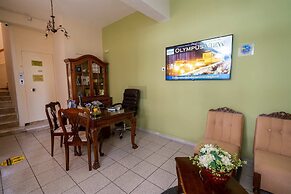 OLYMPUS VIEW Rooms Sauna & Spa