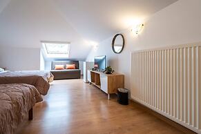 OLYMPUS VIEW Rooms Sauna & Spa