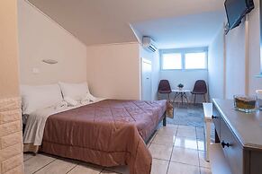 OLYMPUS VIEW Rooms Sauna & Spa