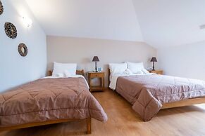 OLYMPUS VIEW Rooms Sauna & Spa