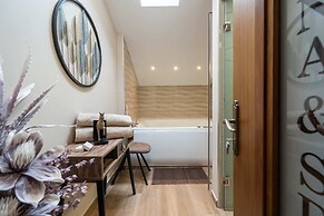 OLYMPUS VIEW Rooms Sauna & Spa