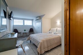 OLYMPUS VIEW Rooms Sauna & Spa