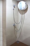 OYO 266 Margonda Residence 5