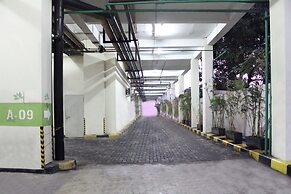 OYO 266 Margonda Residence 5