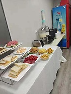 Shanghai Pudong Airport Yueshangju Hotel