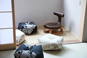 PASSAGE Higashiyama Sanjo