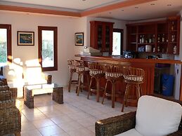Kyma  Hotel