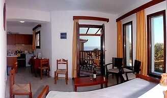 Kyma  Hotel