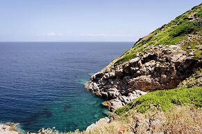 Faro di Punta Fenaio