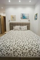 Porto Rafti view by Akroploron