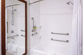 Holiday Inn Express & Suites Madison by IHG