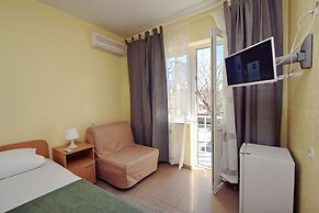 Assol Hotel