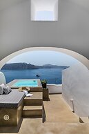 3 Caves Villa by Caldera Houses