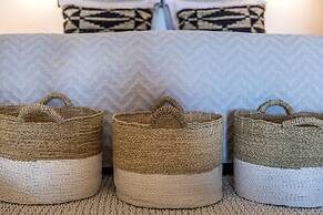 3 Caves Villa by Caldera Houses