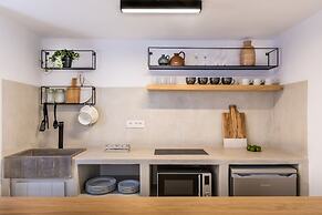 3 Caves Villa by Caldera Houses