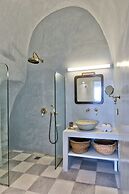 Namaste Suites by Oias Local Cavehouses