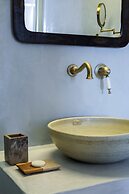 Namaste Suites by Oias Local Cavehouses