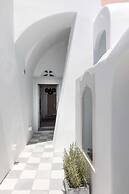 Namaste Suites by Oias Local Cavehouses