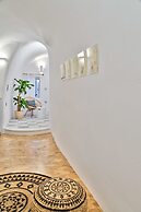 Namaste Suites by Oias Local Cavehouses