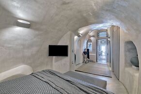 Marble Sun Villa by Caldera Houses