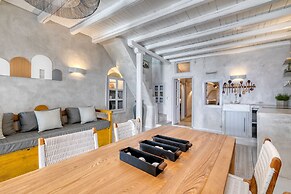 Marble Sun Villa by Caldera Houses