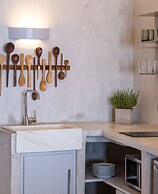 Marble Sun Villa by Caldera Houses