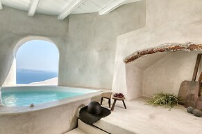 Marble Sun Villa by Caldera Houses