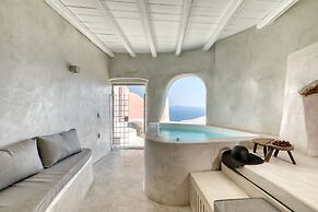 Marble Sun Villa by Caldera Houses