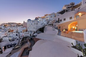 Annouso Villa by Caldera Houses