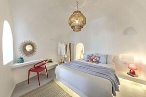 White Cave Villa by Caldera Houses