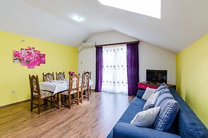 Apartments Mali Paradiso