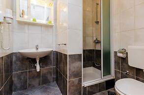 Apartments Mali Paradiso