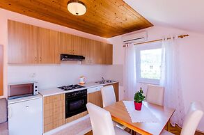 Apartments Mali Paradiso