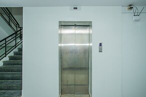 OYO 12965 Archana Comforts