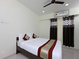 OYO Flagship 14603 Perfect stay