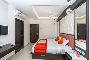 Capital O 18946 Admire Suit Hospitality