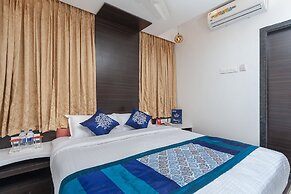 Capital O 18946 Admire Suit Hospitality