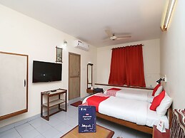 OYO 10571 Hotel Nova