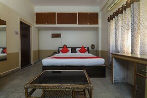 OYO 16396 Riverview Guest House