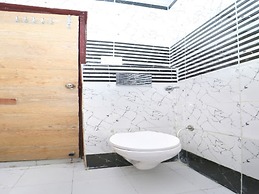 OYO 16396 Riverview Guest House