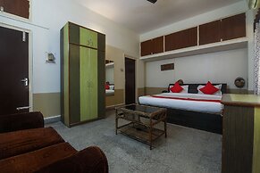 OYO 16396 Riverview Guest House