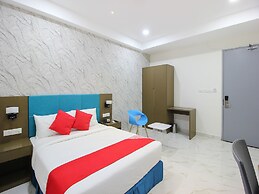 OYO 13219 Sri Rama Excellency