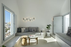 Big Blue Villa by Caldera Houses