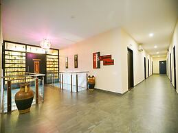 Capital O 15754 Mookkannoor Tourist Home