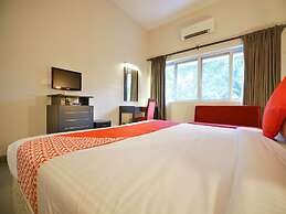 Capital O 15754 Mookkannoor Tourist Home