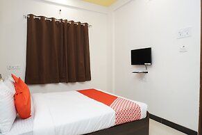 OYO 22963 White Castle Heritage